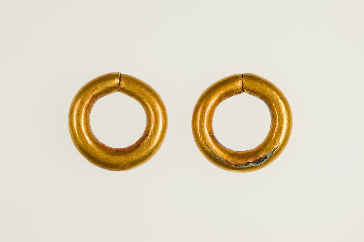 Penannular Earring, Gold
