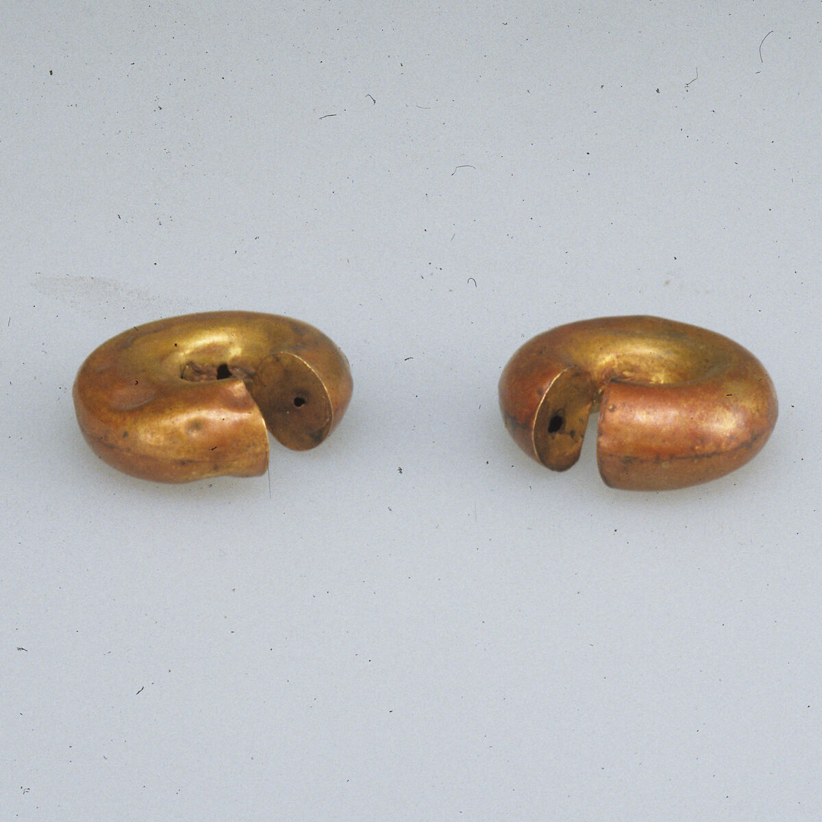 Penannular Earring, Gold