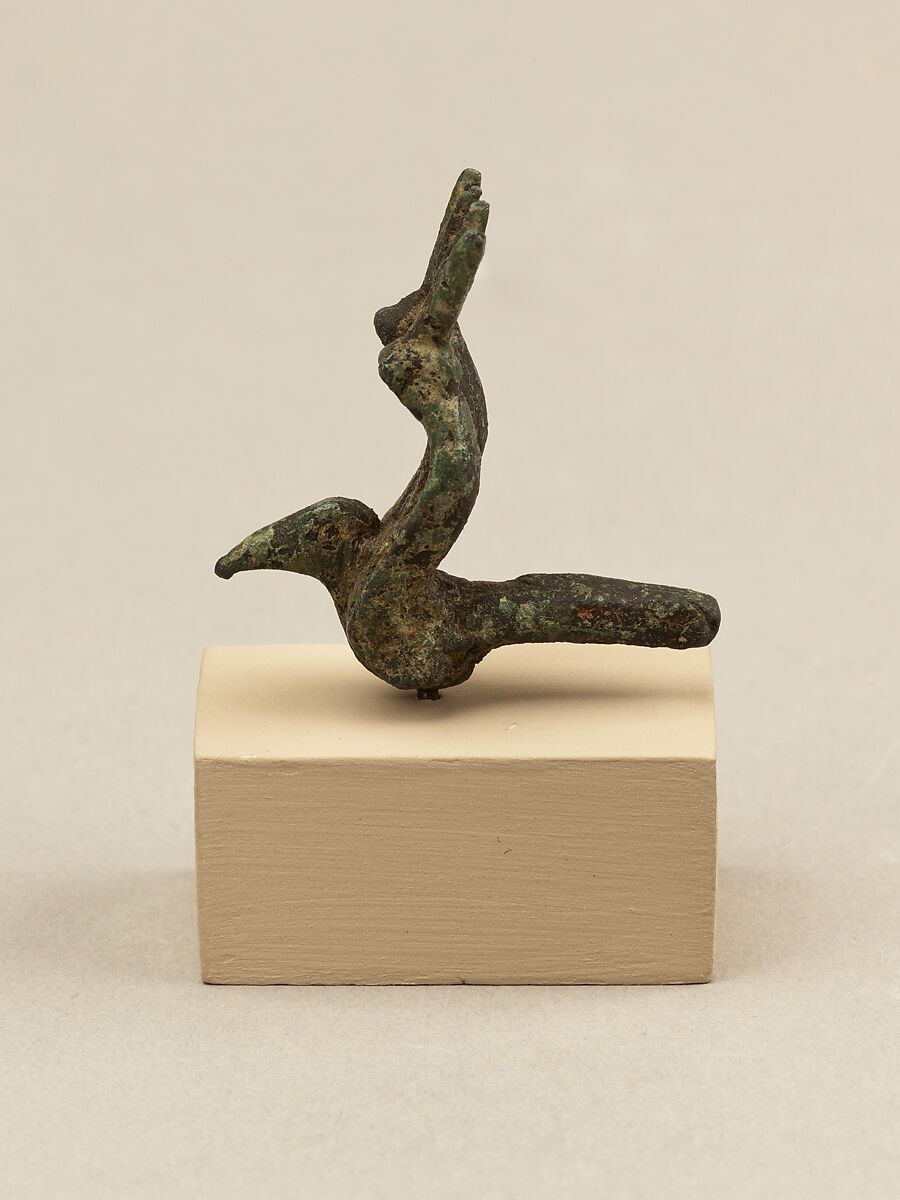 Vulture head and double uraei with disk and horn crowns, from statue of a goddess, Cupreous metal