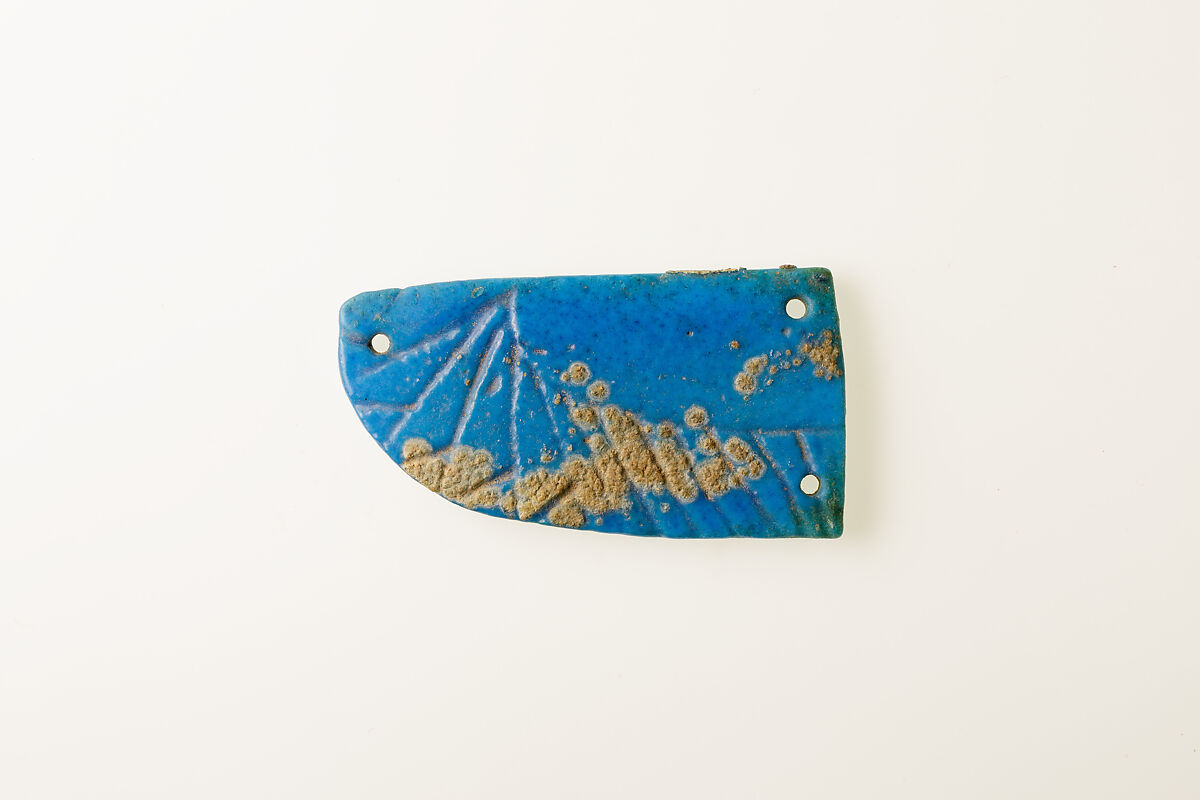 Winged Scarab amulet, Blue faience