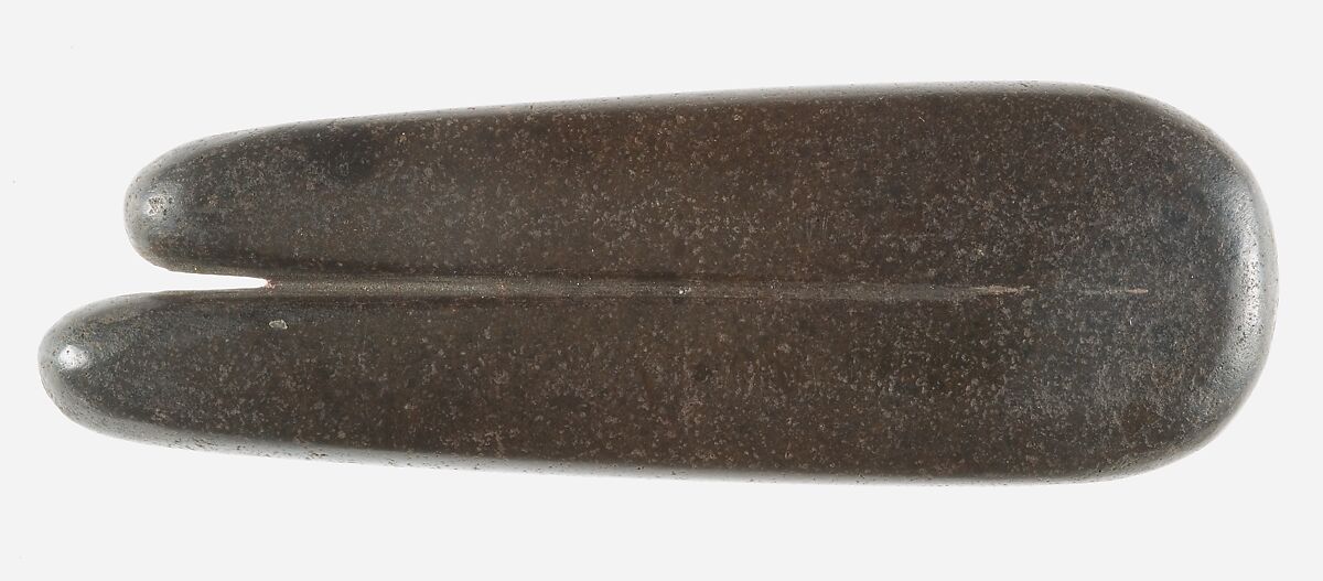 Two-finger amulet, Basalt (?)