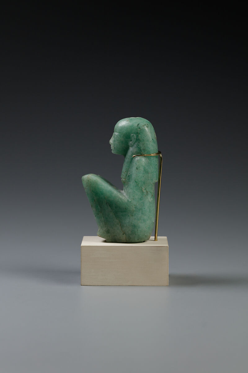 Figure of the goddess Maat, Feldspar