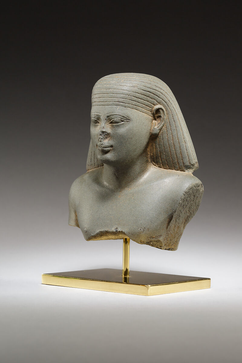 Bust of an Administrator of the Domain of Neit, Gray/green schist