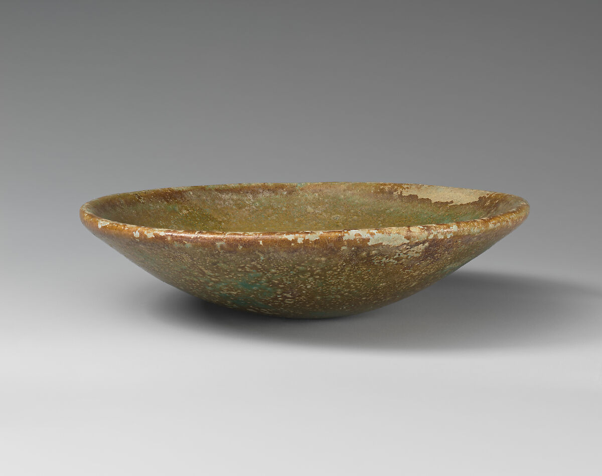 Bowl, Green faience 