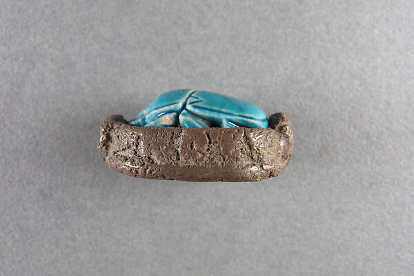 Scarab in a Ring Bezel, Blue glazed steatite, silver