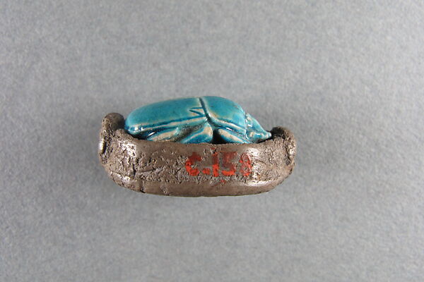 Scarab in a Ring Bezel, Blue glazed steatite, silver