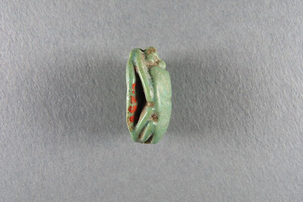 Scarab of Psamtik I or Apries, Green faience