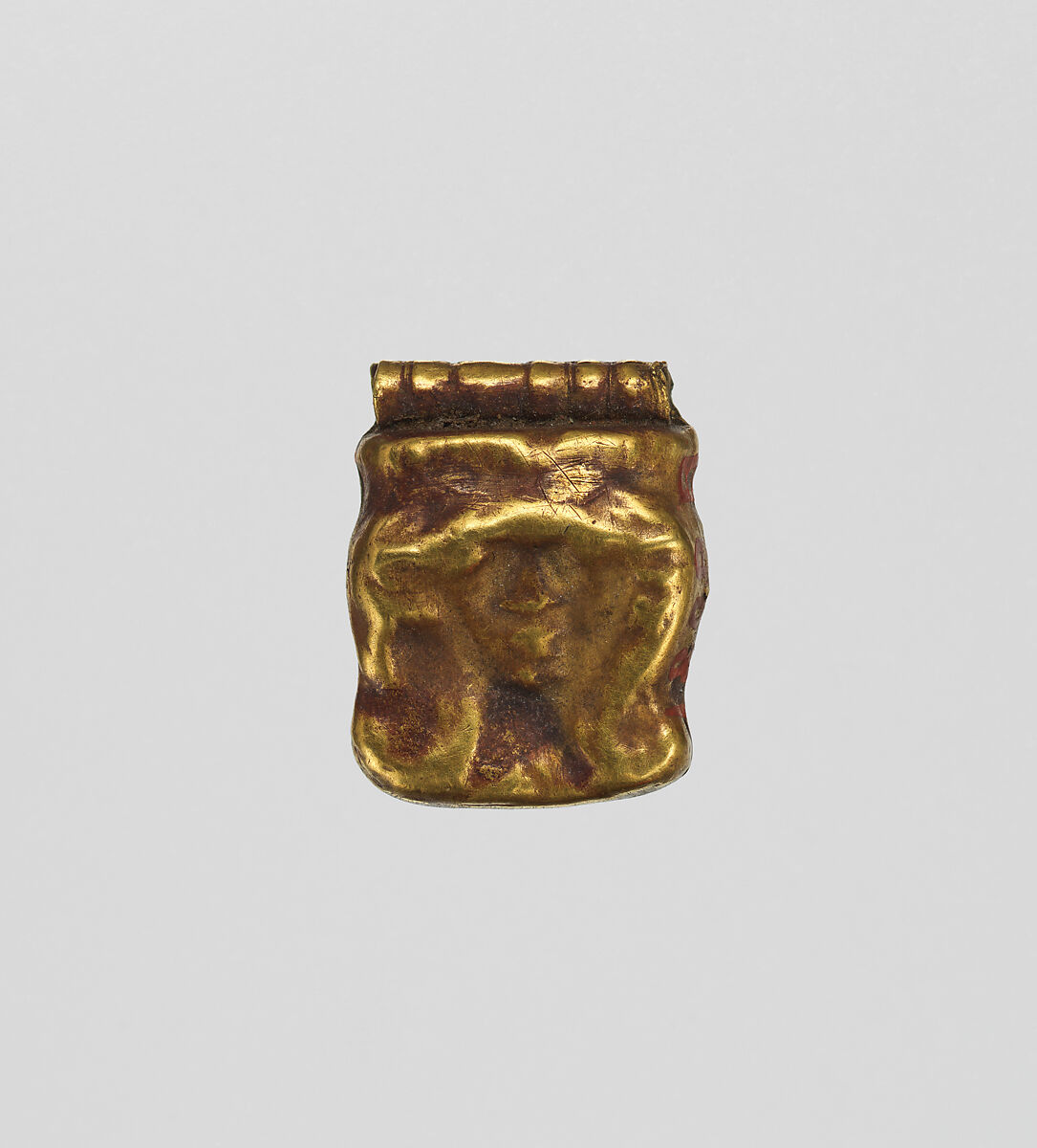 Pendant section, Hathor head (?), Gold 