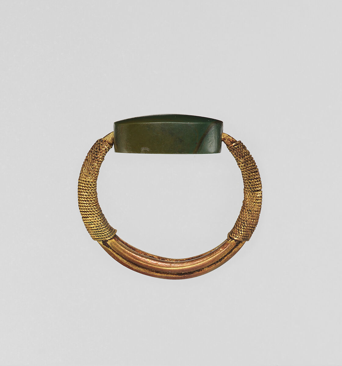 Ring, scarab, Gold, green stone