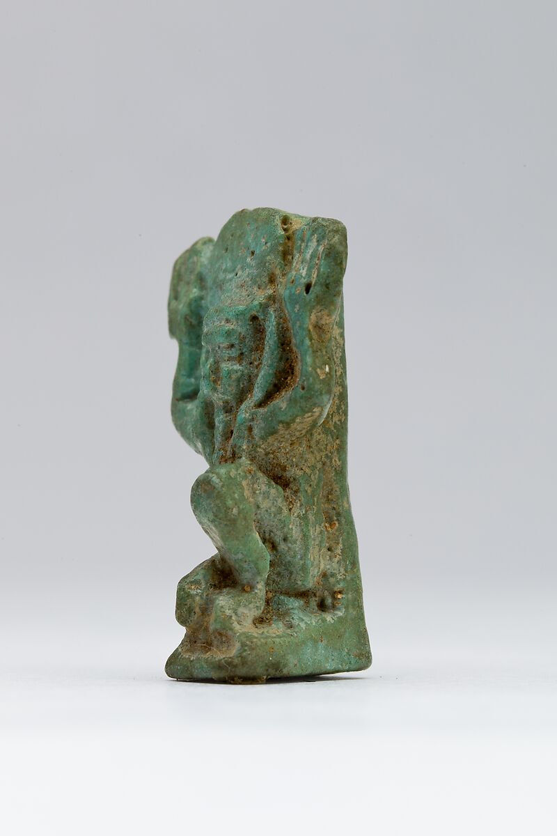 Shu amulet, Light Blue Faience