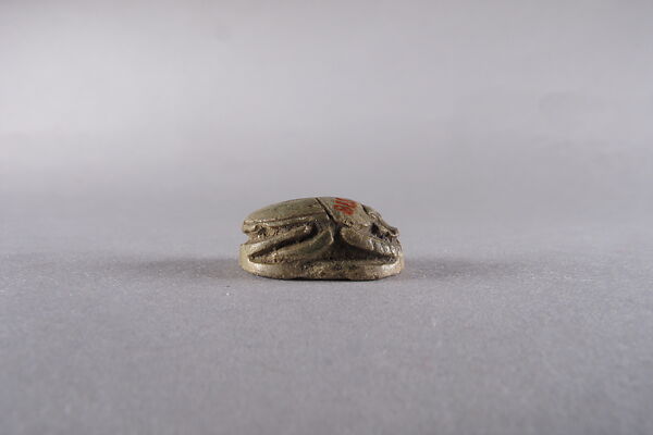 Scarab with the Representation of Hathor as Cow, Steatite