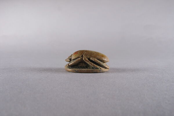 Scarab with blessing related to Horus, Steatite