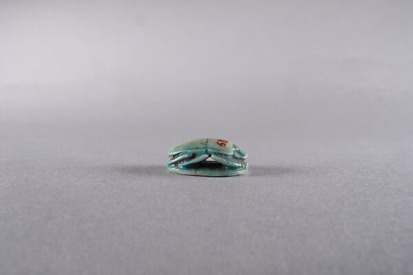 Scarab with blessing, Glazed steatite