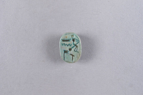 Scarab with blessing, Glazed steatite 