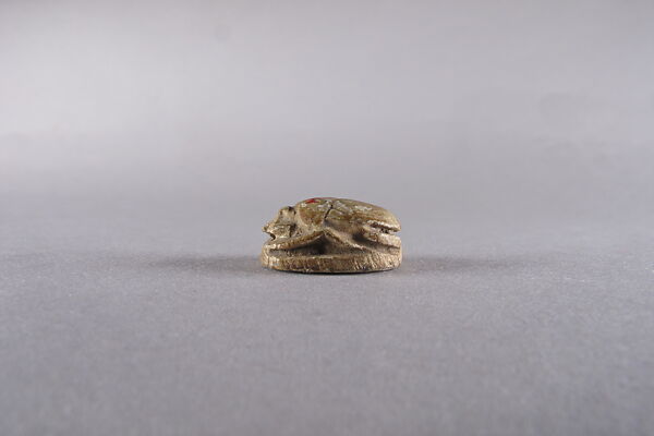 Scarab with Hunting Scene (Lion and Oryx), Steatite