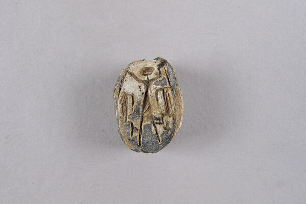 Scarab with Master of the Animals Holding Crocodiles, Steatite 