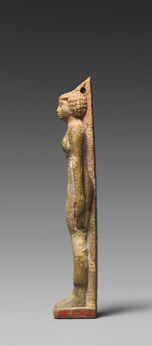 Statuette of Neit with the name of Shabaqo, Pale green stone: hedenbergite quartz