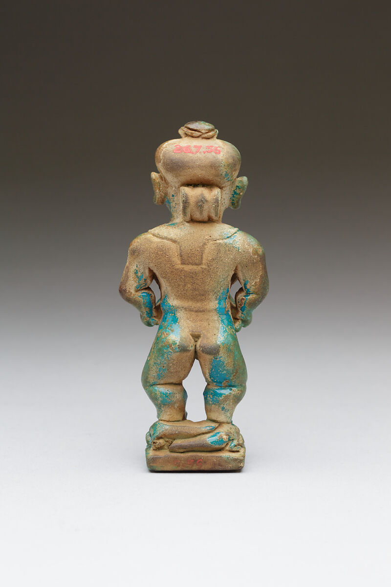 Pataikos Amulet with seal on base, Faience