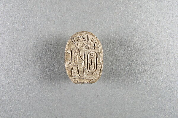Scarab inscribed with Wahkara, Steatite, traces of light blue glaze 