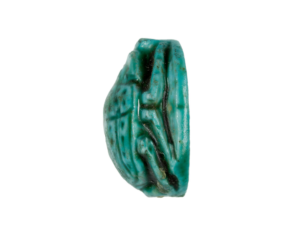 Scarab with decorative motif, Faience