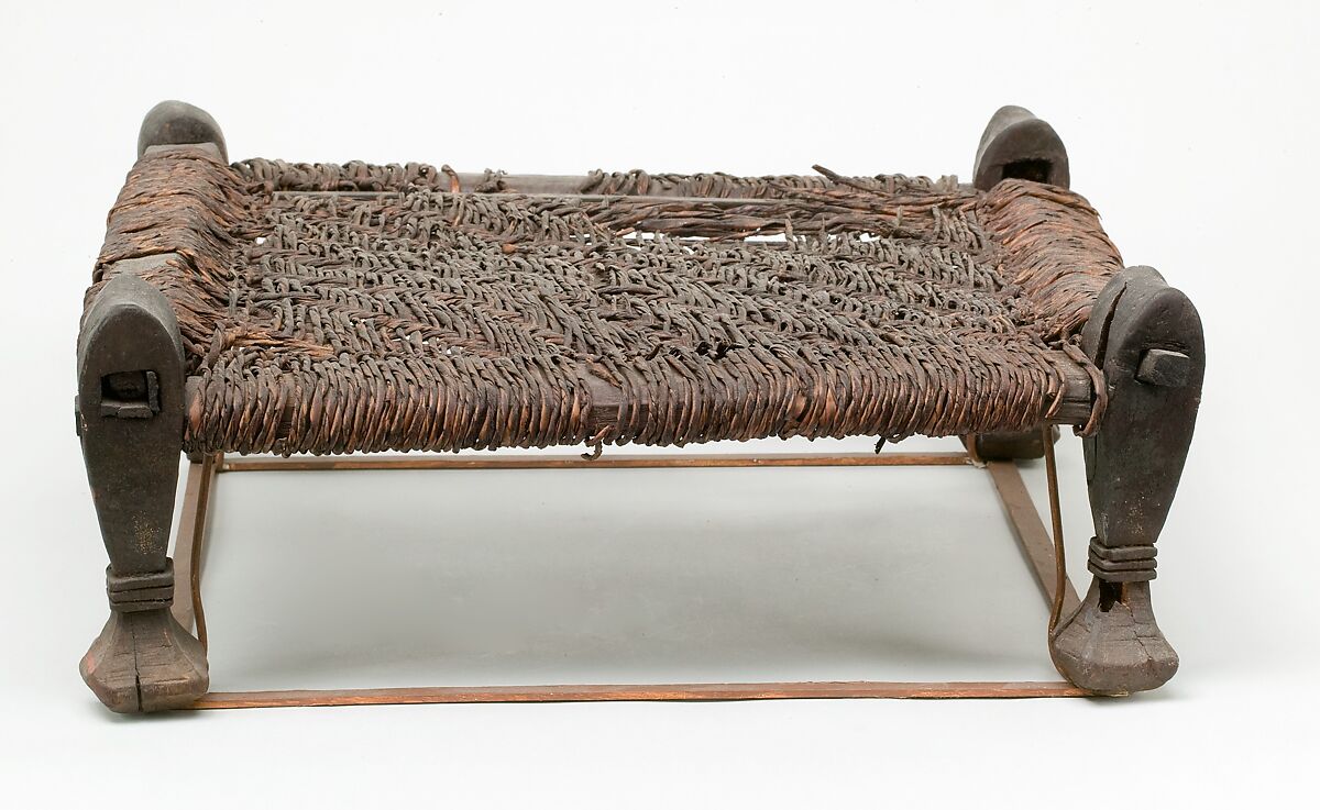 Stool, Wood, reed