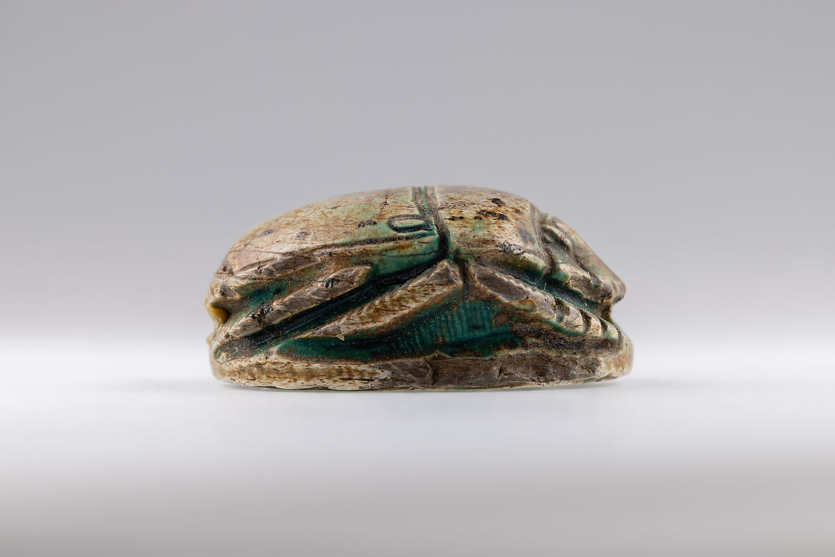 Scarab of Thutmose III, Glazed steatite