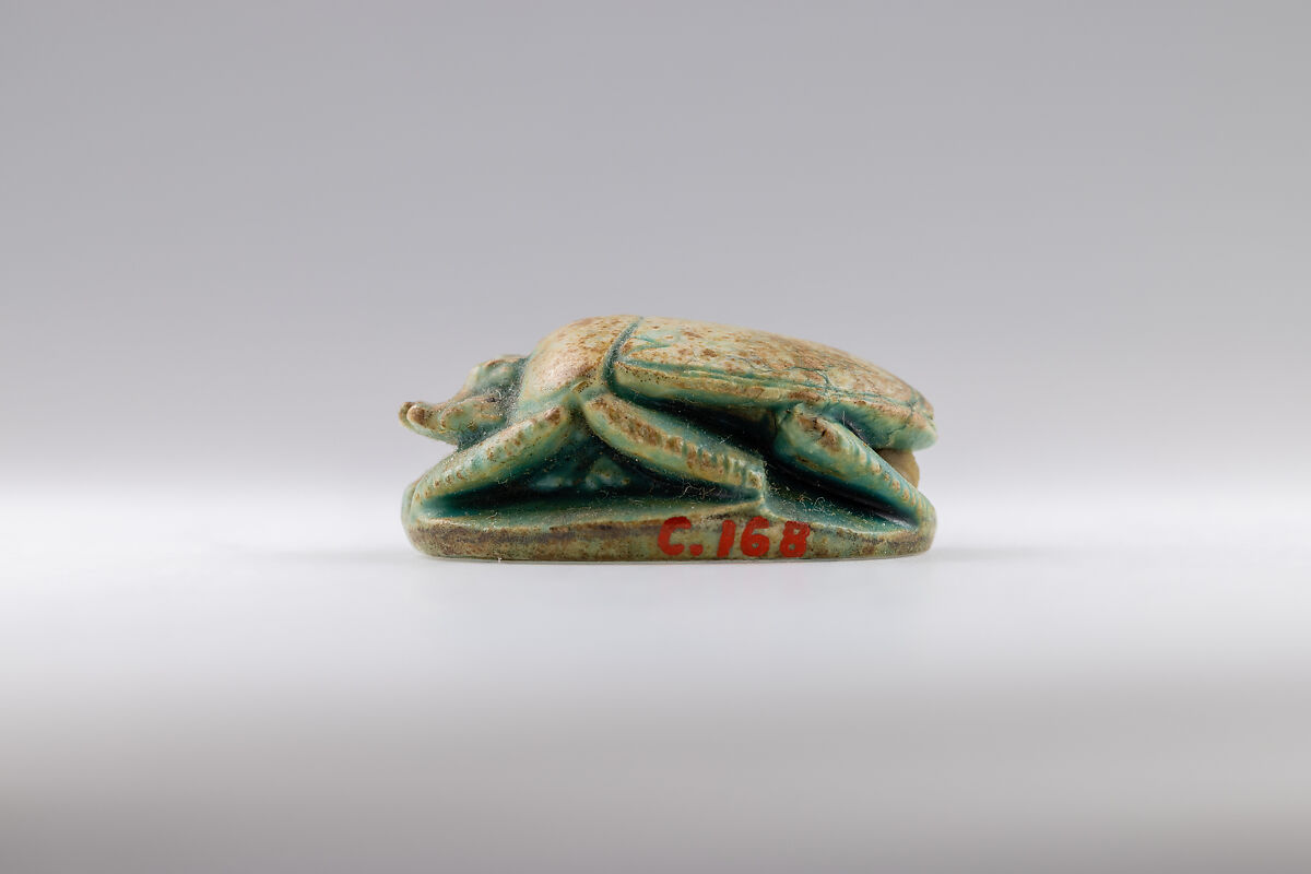Scarab of Thutmose III, Green glazed steatite