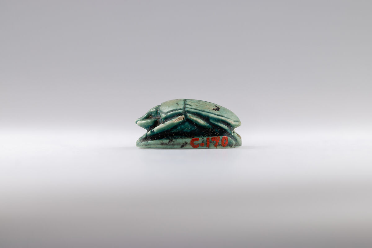 Scarab of Thutmose III, Glazed steatite