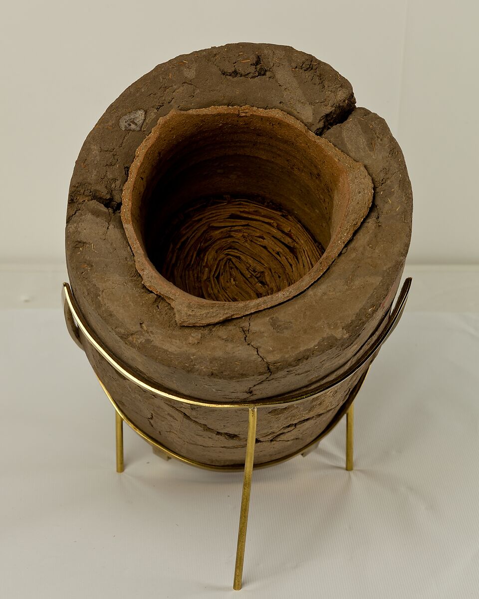 Jar Sealing, Mud, pottery, plant fiber