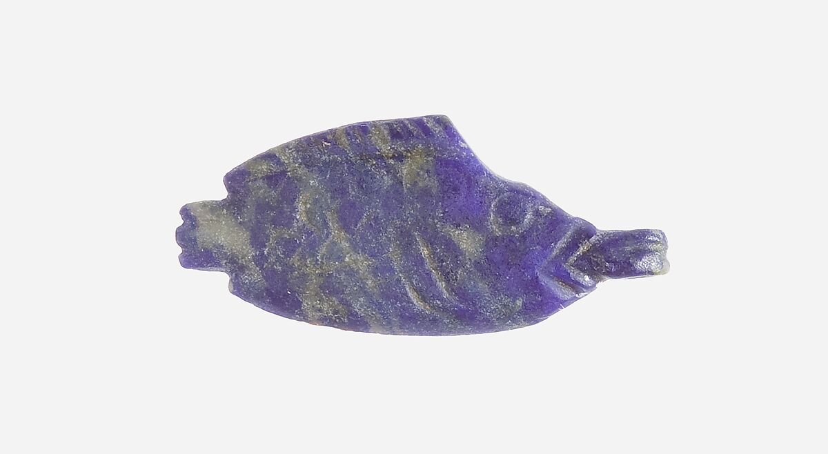 Fish amulet, Lapis lazuli 