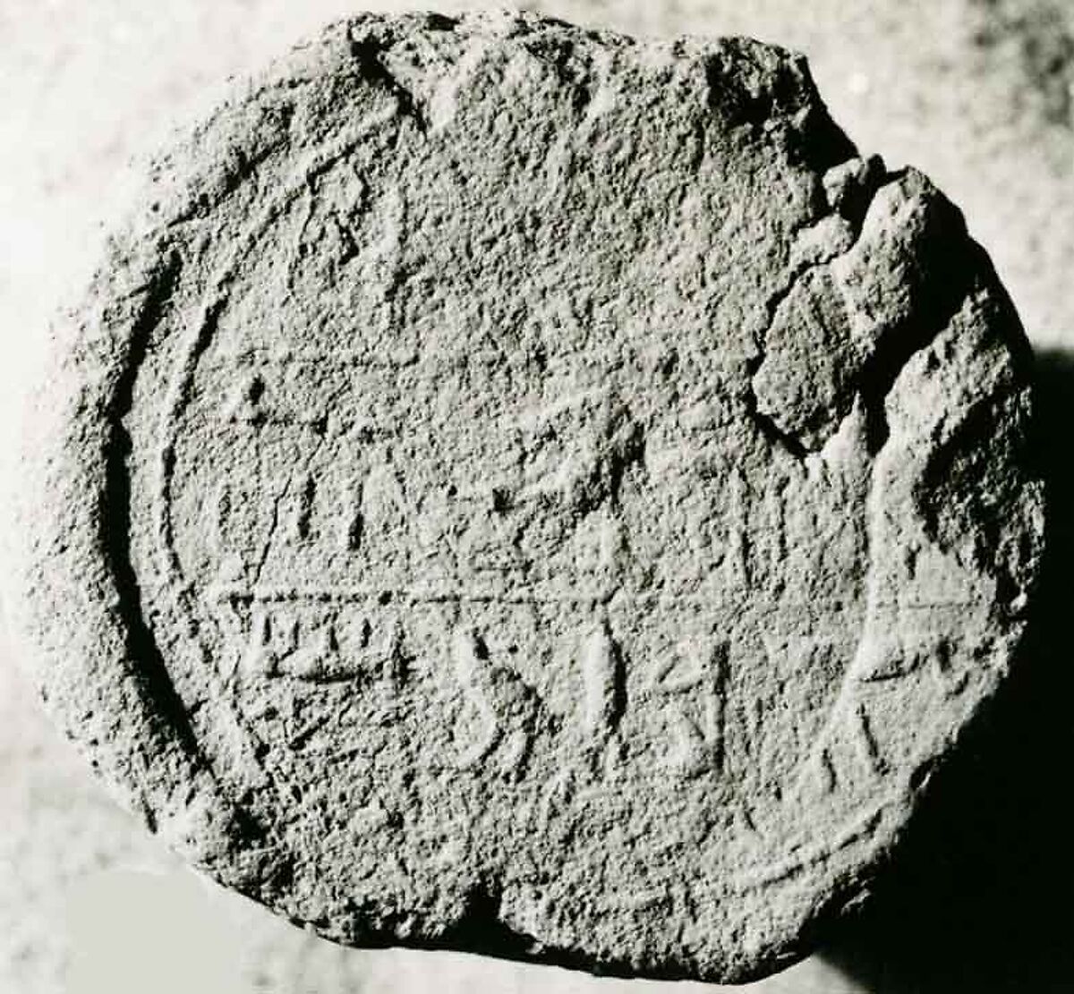 Funerary Cone of the Overseer of Cattle Iky, Pottery 