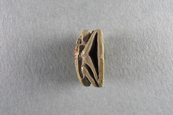 Scarab Inscribed for Thutmose III, Faience, light green glaze