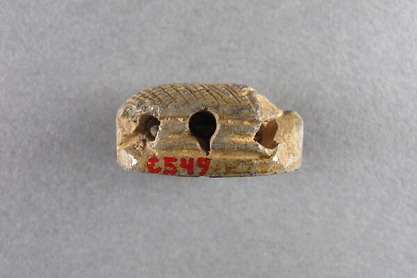 Scaraboid inscribed with hieroglyphs, Steatite, traces of white glaze