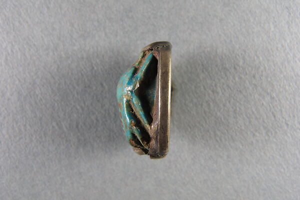 Scarab, Faience, blue-green glaze; gold mounting