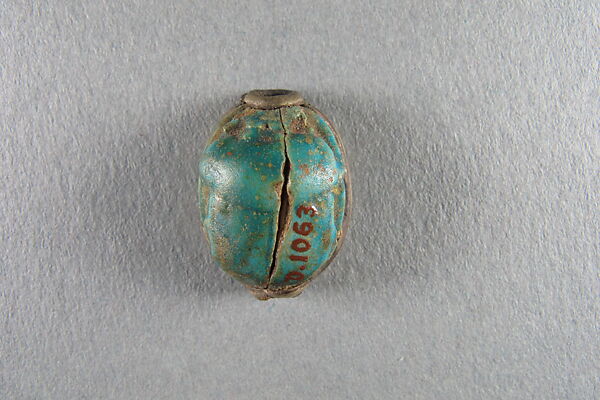 Scarab, Faience, blue-green glaze; gold mounting