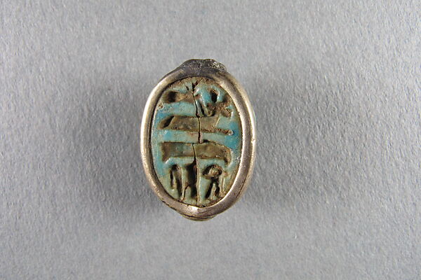 Scarab, Faience, blue-green glaze; gold mounting 