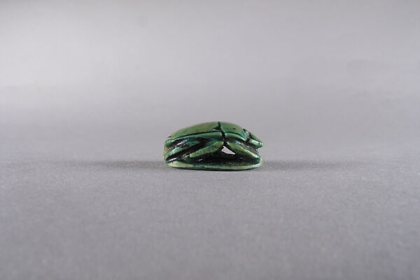 Scarab Inscribed with a Blessing Related to Amun (Amun-Re), Glazed steatite