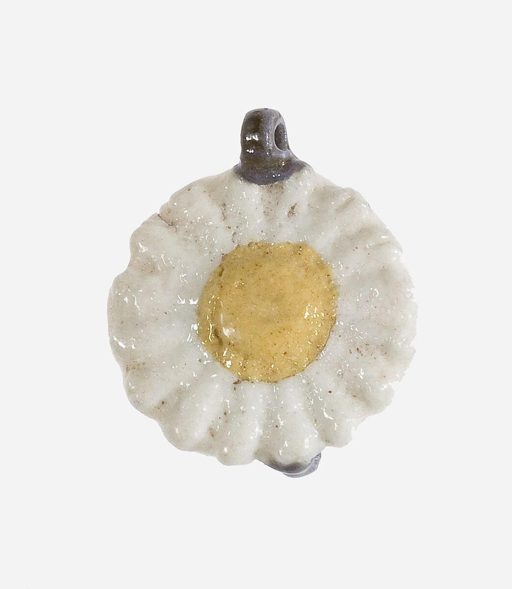 Bead in the Form of a daisy, Faience 