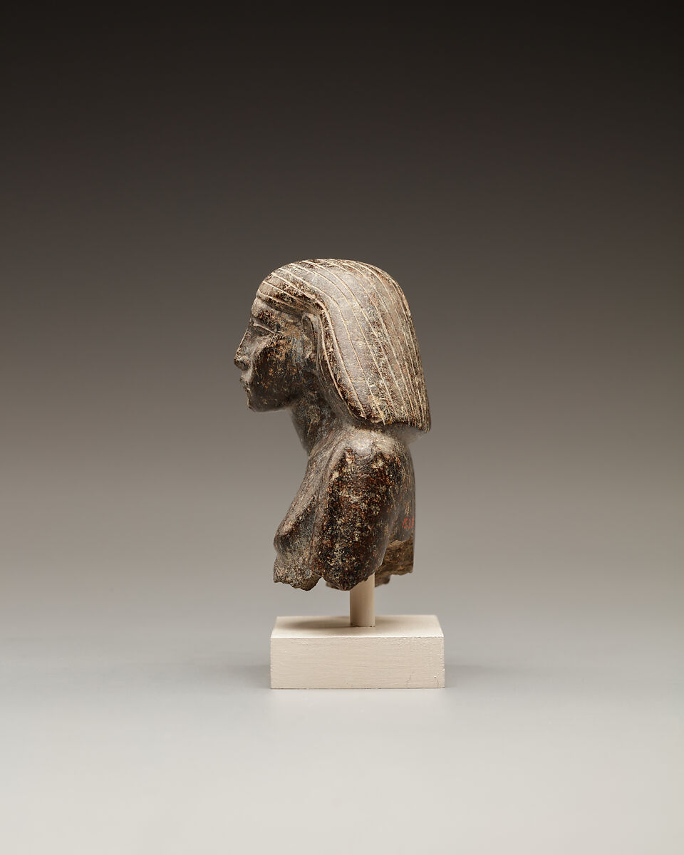 Bust of upper part of man, Serpentinite