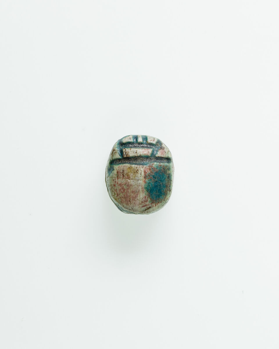 Scarab Decorated with Crossing Lines, Green glazed steatite