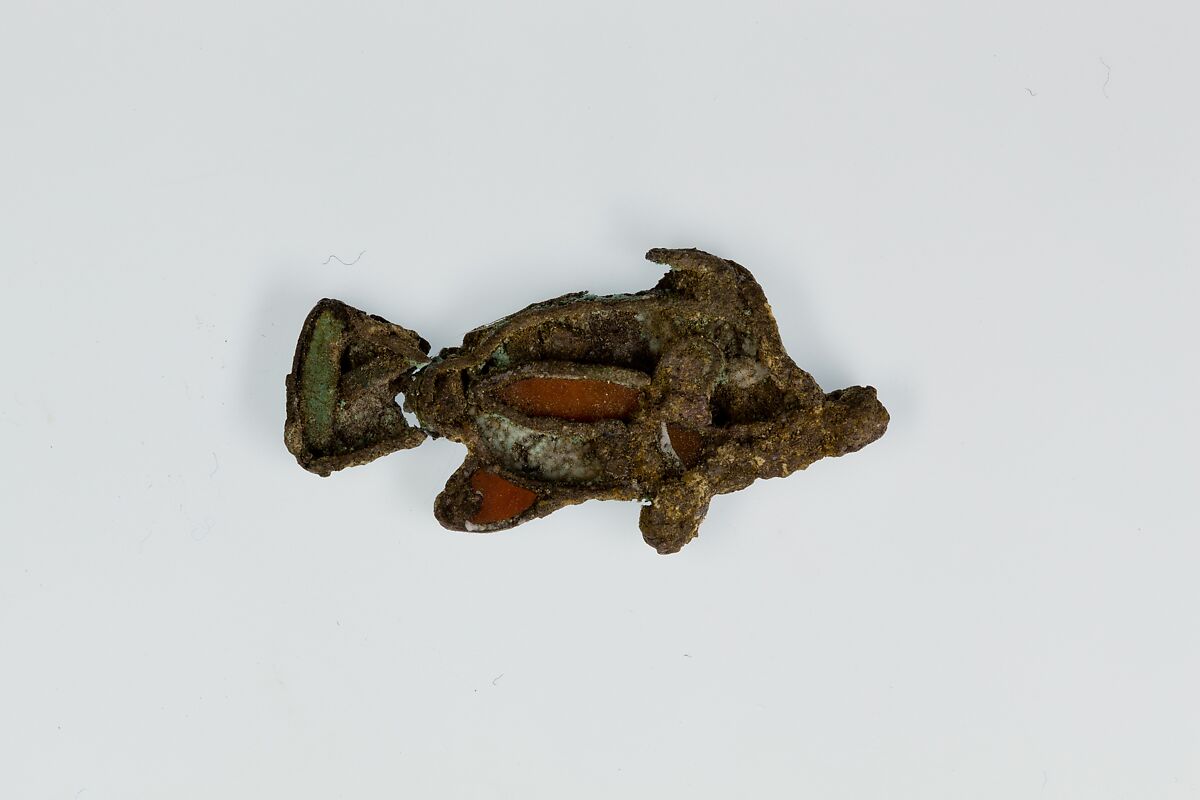 Fish amulet, Silver, carnelian, faience