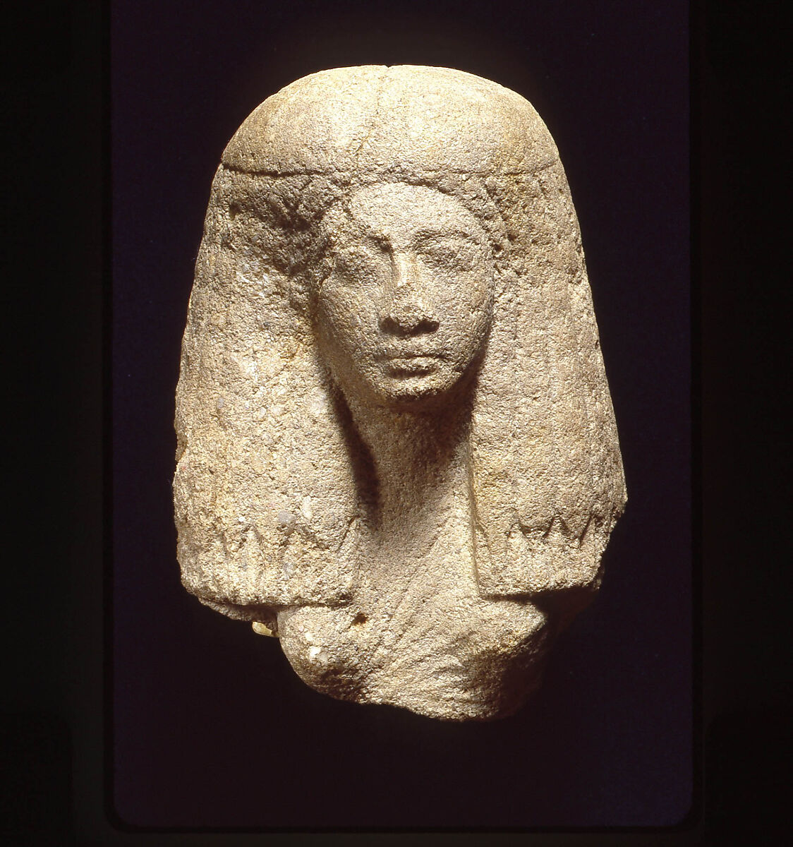 Fragmentary Statuette of a Woman, Quartzite 