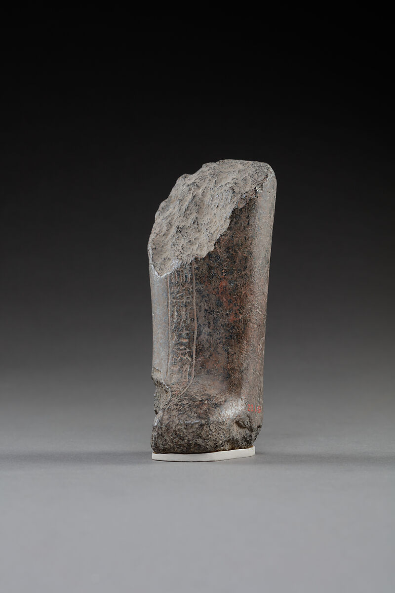 Shabti legs, Serpentinite, paint