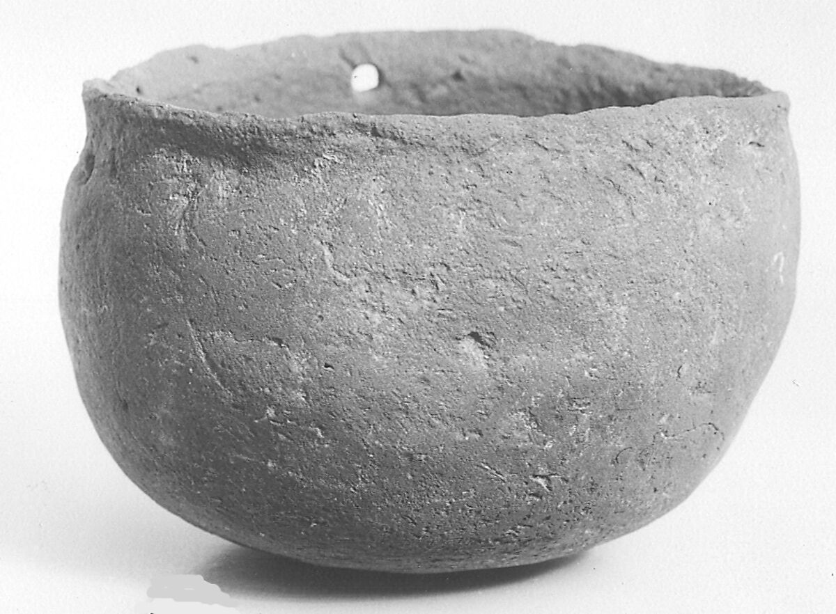 Deep bowl, Pottery