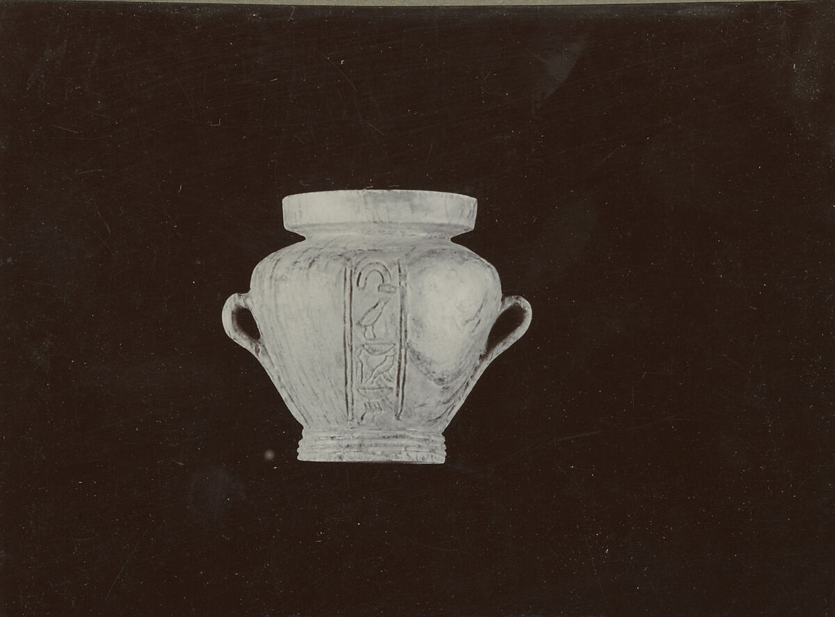 Toilet vase with two handles, inscribed for the Seal Bearer Kemes, Glazed steatite