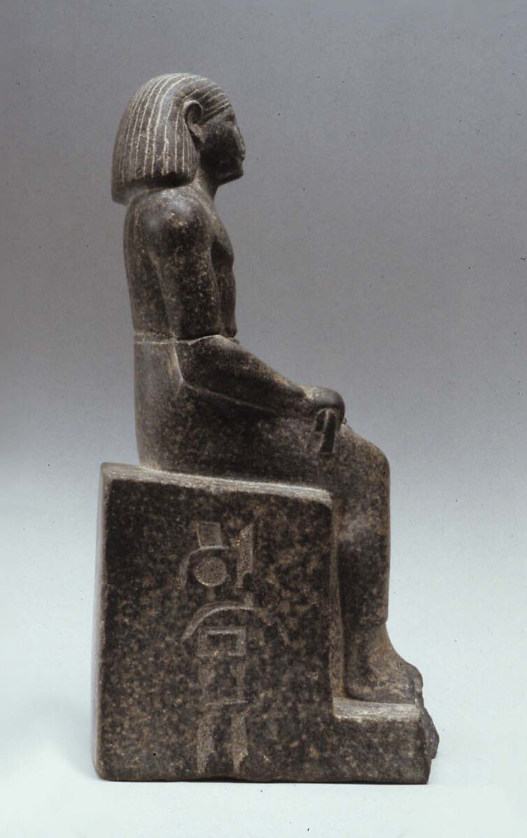 Seated statue of Kay, Granodiorite