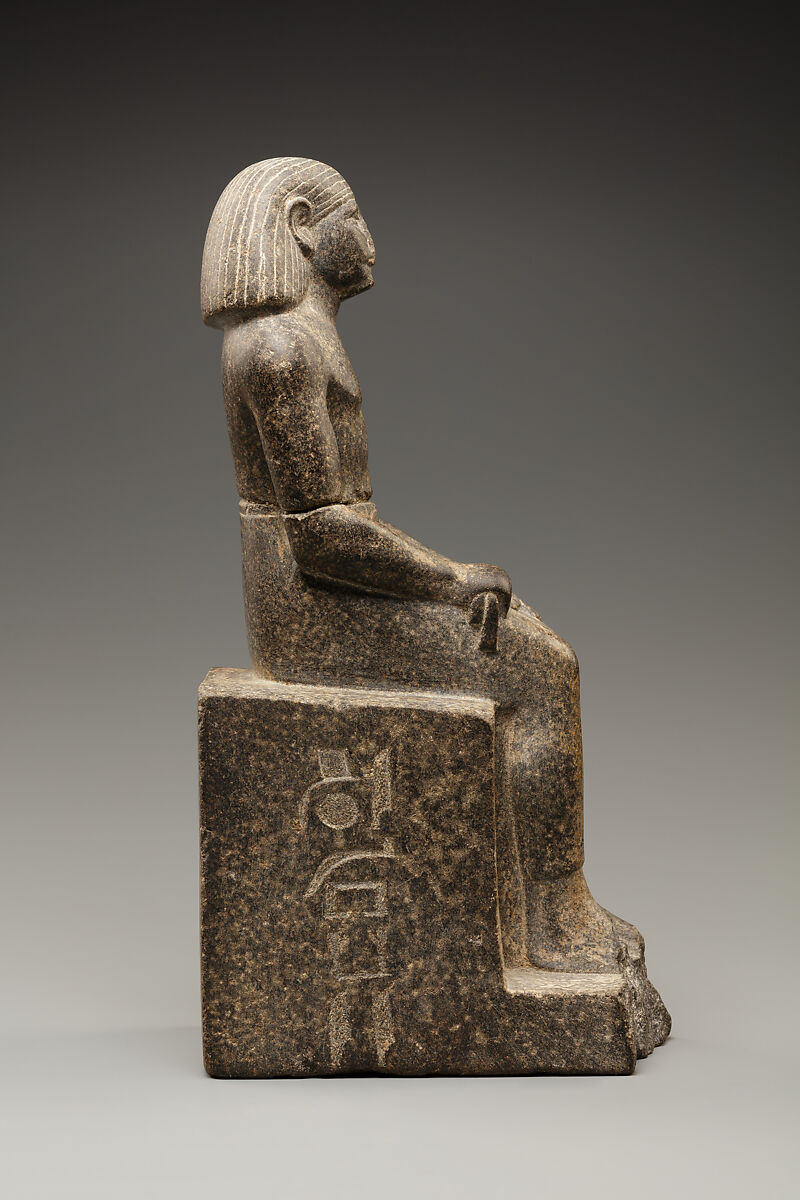 Seated statue of Kay, Granodiorite