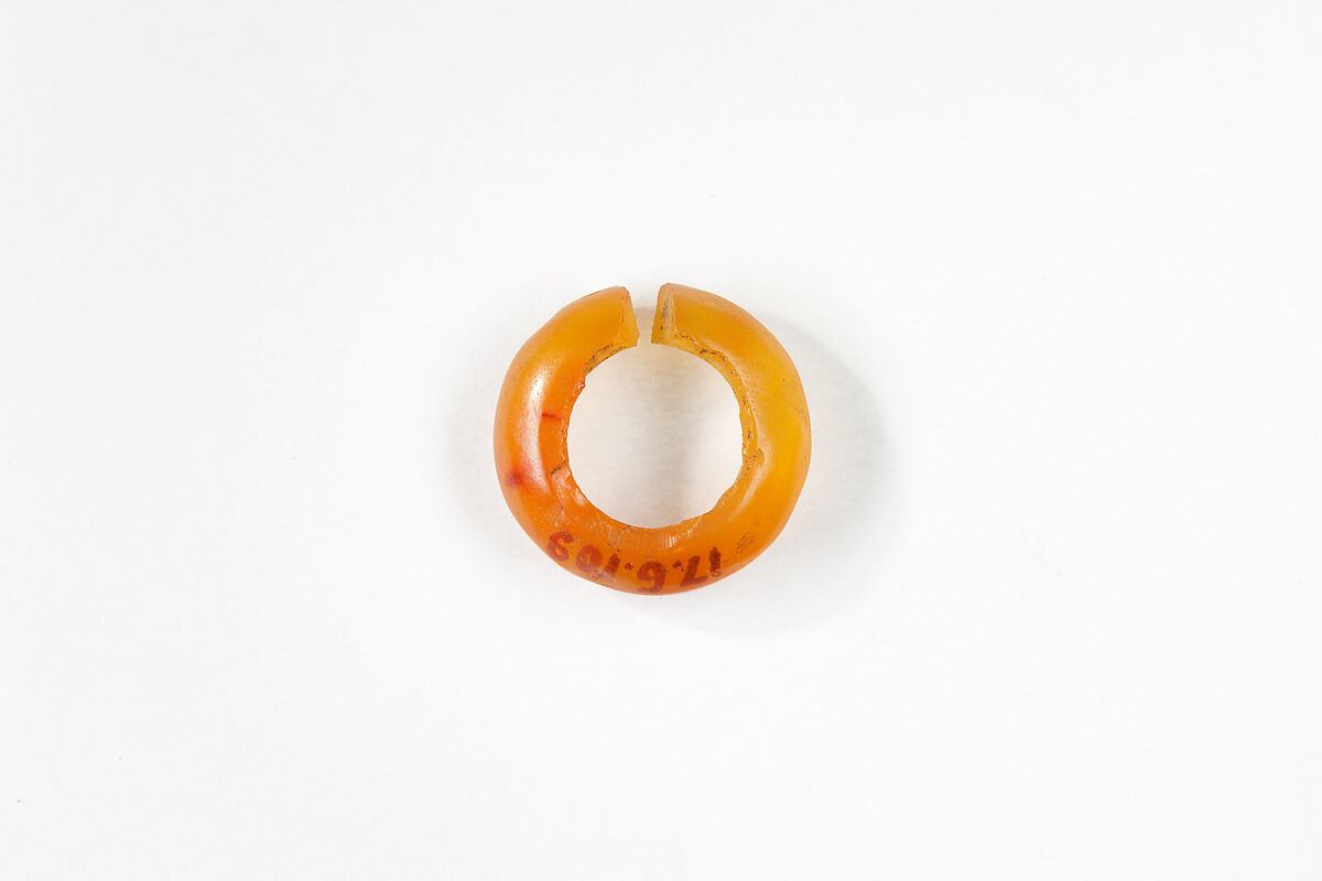 Penannular Earring, Carnelian