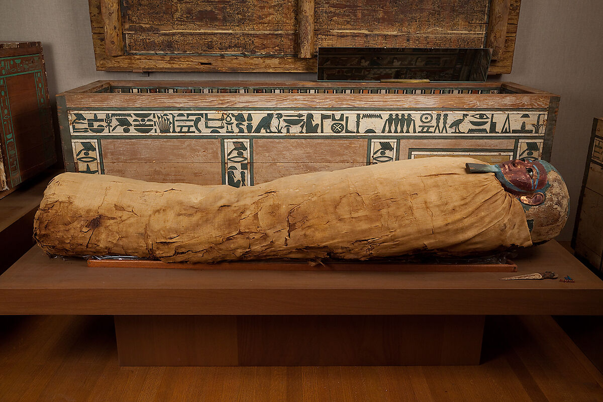 Mummy of Ukhhotep, son of Hedjpu, Human remains, linen, mummification material, painted and gilded cartonnage, obsidian, travertine (Egyptian alabaster) 