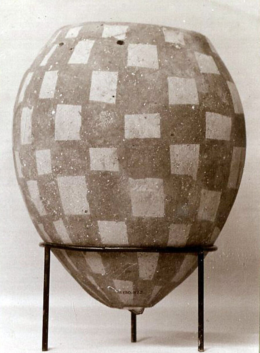Jar decorated with checkerboard pattern, Pottery, paint